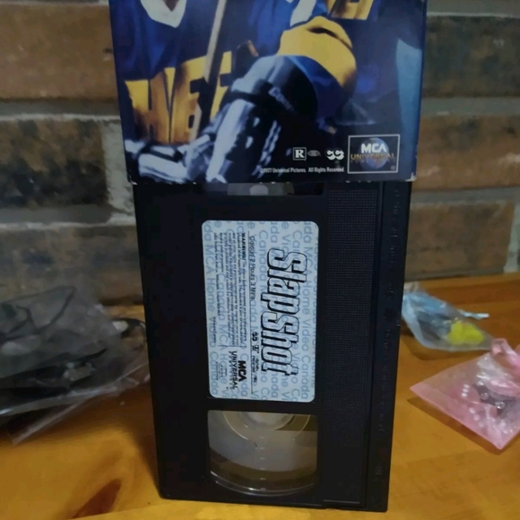 Slap Shot (VHS, 1996) - Picture 2 of 6